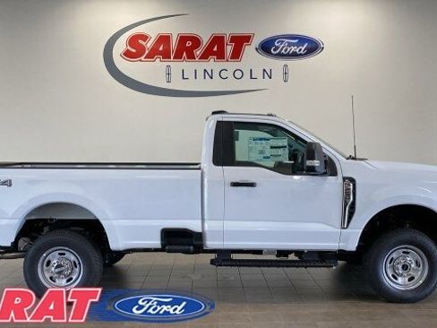 New 2026 Ford F250 XL w/ XL Chrome Package image 1