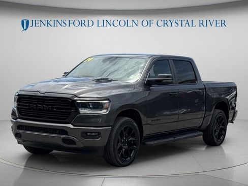 Used 2024 RAM 1500 Laramie AWD/4WD image 11