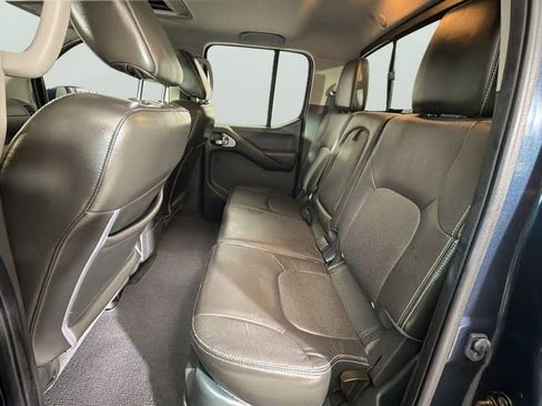 Used 2015 Nissan Frontier PRO-4X w/ Pro-4x Luxury Package AWD/4WD image 33