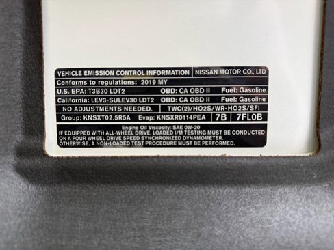 Used 2019 Nissan Rogue SV image 47