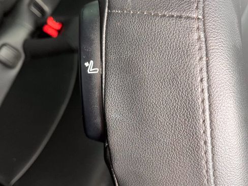 Used 2011 MINI Cooper S FWD image 12