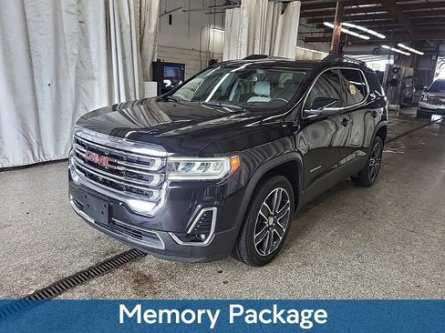 Used 2020 GMC Acadia SLT w/ Driver Alert Package II FWD image 2