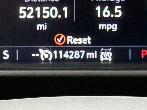 Used 2021 Chevrolet Silverado 1500 LT Trail Boss w/ Convenience Package II image 30