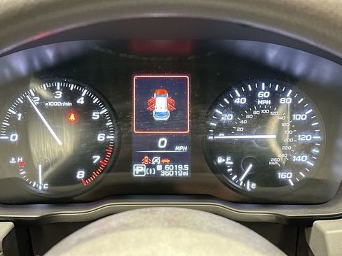 Certified 2024 Subaru Crosstrek 2.0i w/ Crosstrek Mirror Package AWD/4WD image 6