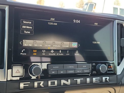 Used 2025 Nissan Frontier SV RWD image 15