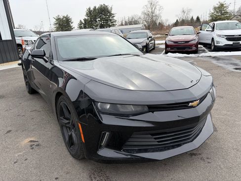 Used 2018 Chevrolet Camaro LT image 4