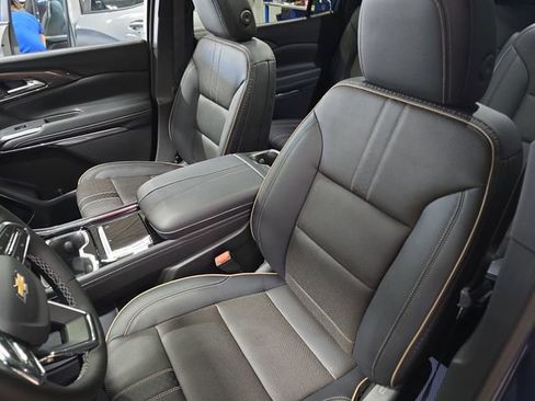 New 2026 Chevrolet Traverse High Country w/ LPO, Floor Liner Package image 17