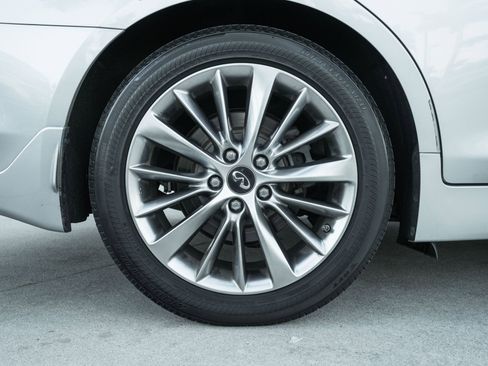 Used 2019 INFINITI Q50 Luxe w/ Essential Package (3.0T Luxe) image 13