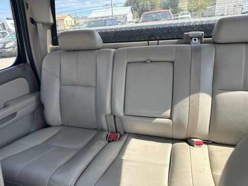Used 2007 GMC Sierra 2500 SLT w/ Convenience Package AWD/4WD image 14