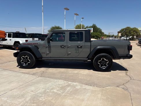 Used 2020 Jeep Gladiator Rubicon w/ Uconnect 4C Nav & Sound Group image 8