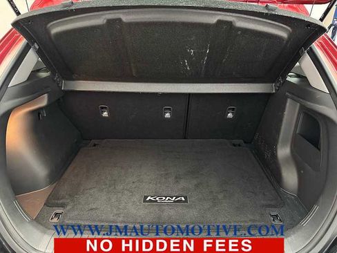 Used 2023 Hyundai Kona SEL image 16