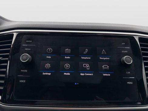 Used 2023 Volkswagen Atlas SE w/ Panoramic Sunroof Package image 26