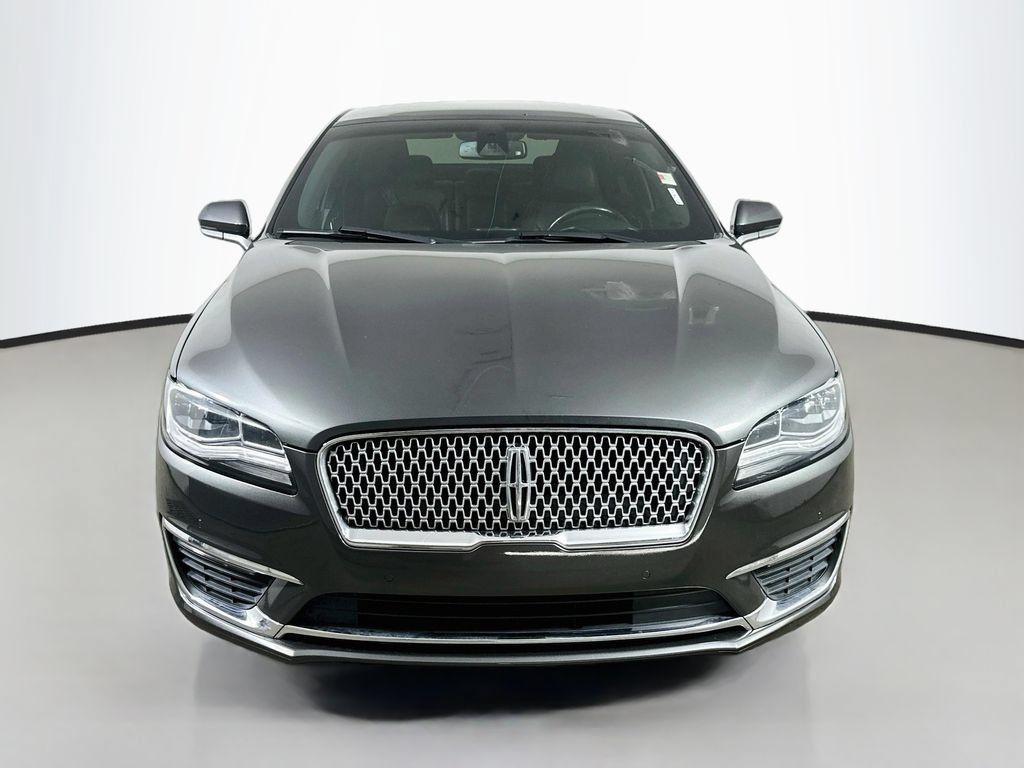 Used 2019 Lincoln MKZ Reserve w/ Luxury Package FWD image 2
