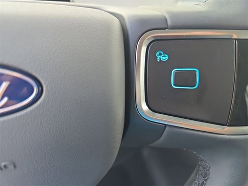 New 2025 Ford Expedition Max Active image 52