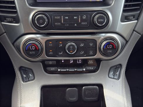 Used 2019 Chevrolet Tahoe LT image 25