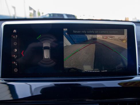 Used 2020 BMW X2 xDrive28i image 17