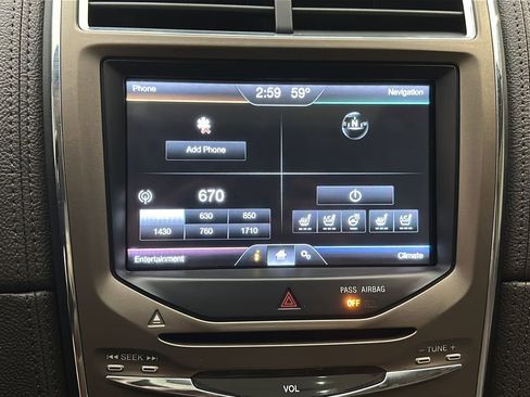 Used 2012 Lincoln MKX AWD image 27