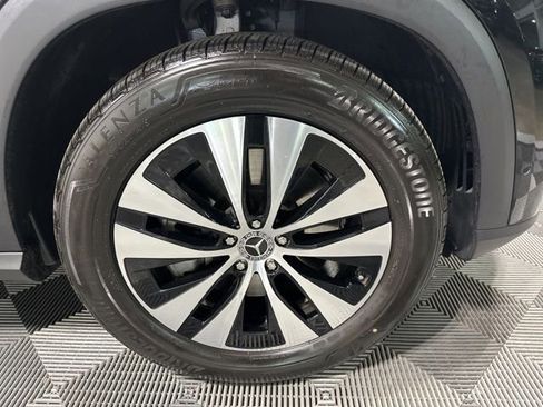 Certified 2025 Mercedes-Benz GLE 450e 4MATIC image 9