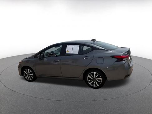 Used 2025 Nissan Versa SV FWD image 10