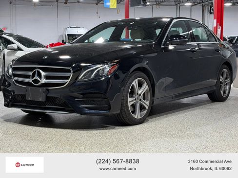 Used 2019 Mercedes-Benz E 300 4MATIC image 1