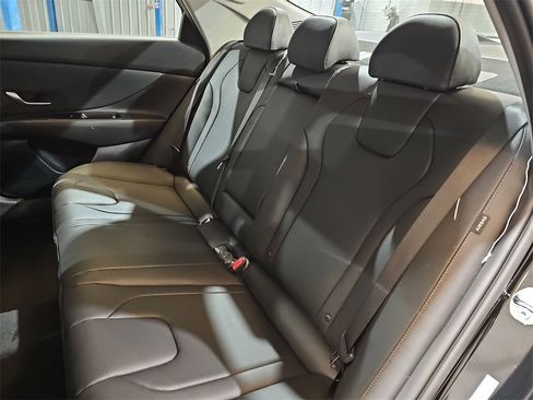 New 2026 Hyundai Elantra Limited image 13