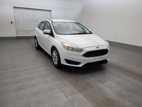 Used 2017 Ford Focus SE FWD image 13
