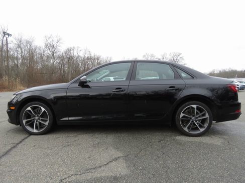 Used 2019 Audi A4 2.0T Premium image 8