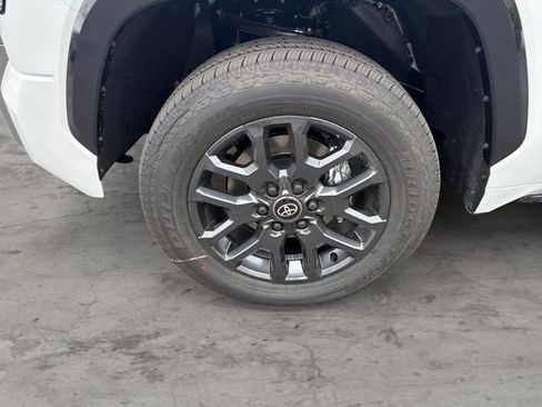 New 2026 Toyota Tundra Platinum AWD/4WD image 9