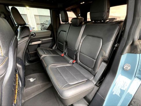 Used 2021 Ford Bronco Badlands image 20