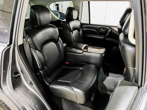 Used 2018 INFINITI QX80 2WD w/ Driver Assistance Package image 29