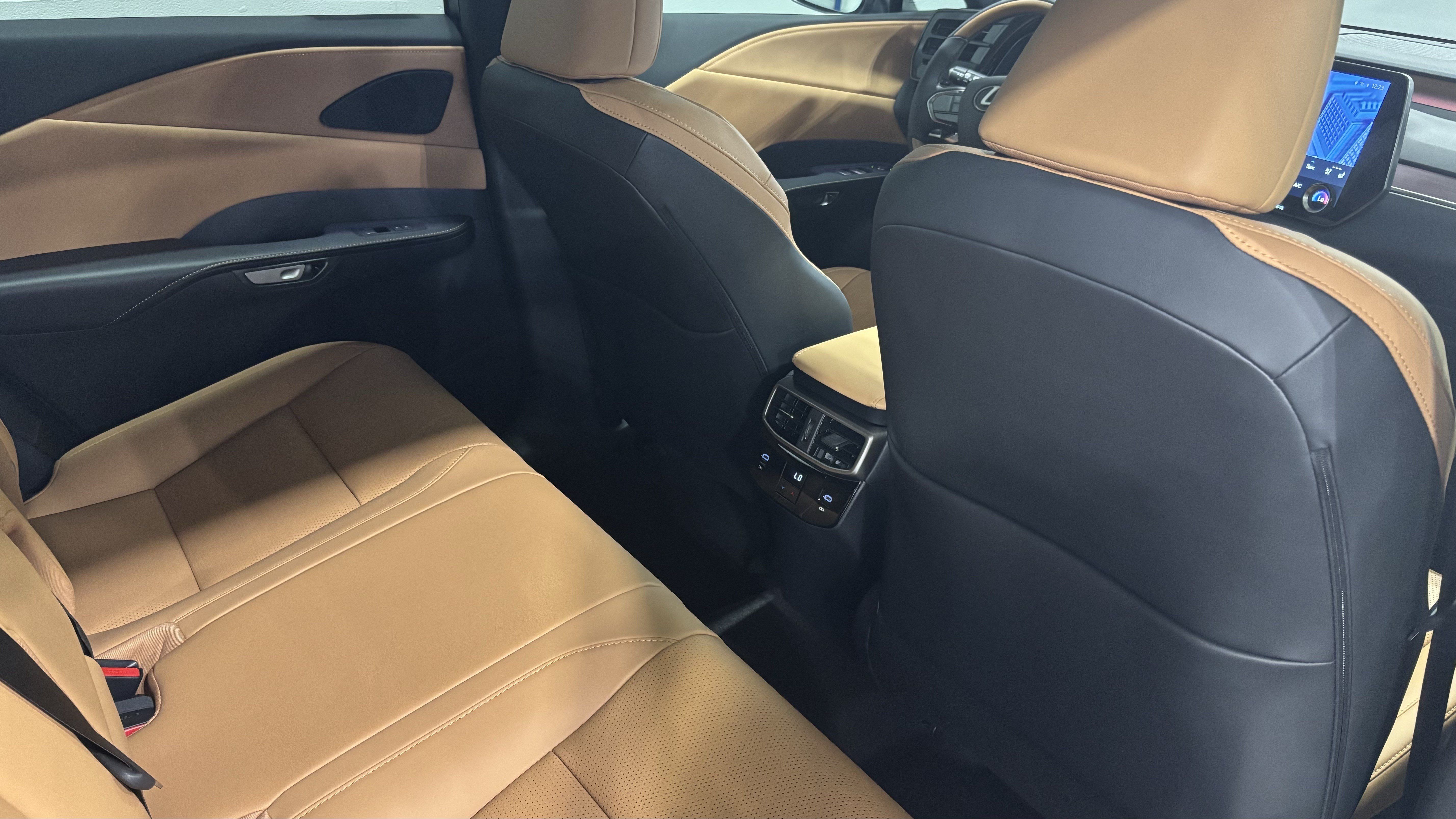 New 2026 Lexus RX 350 Premium Plus w/ Convenience Package FWD image 41