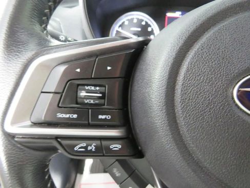 Used 2020 Subaru Forester Premium image 15