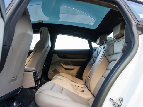 Certified 2023 Porsche Taycan GTS image 38