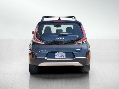 Used 2023 Kia Soul EX FWD image 5