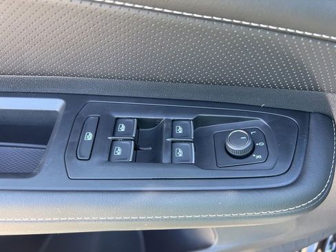 New 2026 Volkswagen Atlas SE image 18