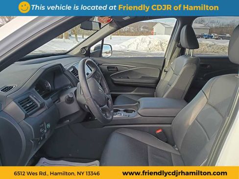 Used 2024 Honda Passport EX-L image 10