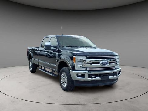 Used 2019 Ford F350 Lariat w/ Lariat Ultimate Package AWD/4WD image 14