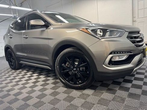 Used 2017 Hyundai Santa Fe Sport image 1