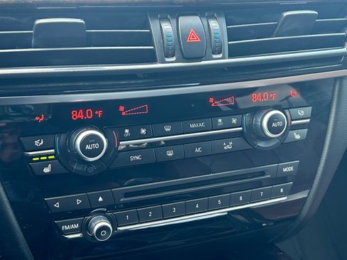 Used 2015 BMW X5 xDrive35i image 18