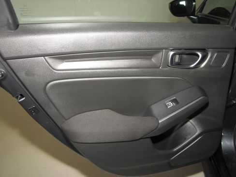 Certified 2024 Honda Civic EX image 14