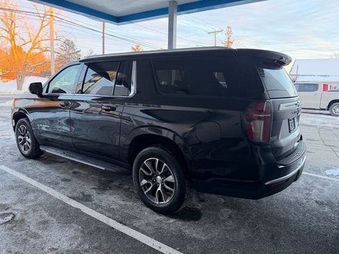 Used 2023 Chevrolet Suburban LS w/ Driver Alert Package image 4