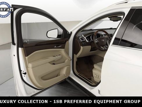 Used 2010 Cadillac SRX Luxury image 15