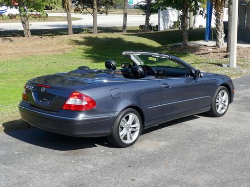 Used 2008 Mercedes-Benz CLK 350 Cabriolet image 25