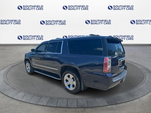 Used 2020 GMC Yukon XL Denali w/ Open Road Package AWD/4WD image 4
