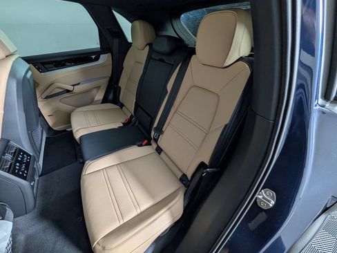 New 2026 Porsche Cayenne AWD/4WD image 24