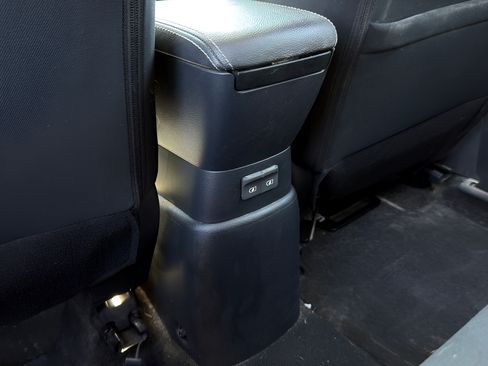 Certified 2022 Nissan Kicks S FWD image 19