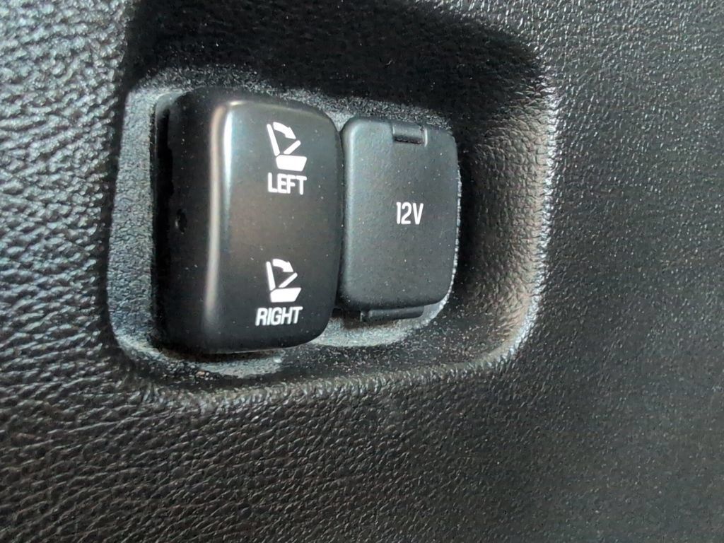 Used 2024 Ford Edge SEL AWD/4WD image 12