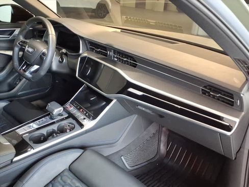 Used 2024 Audi RS 6 performance image 20