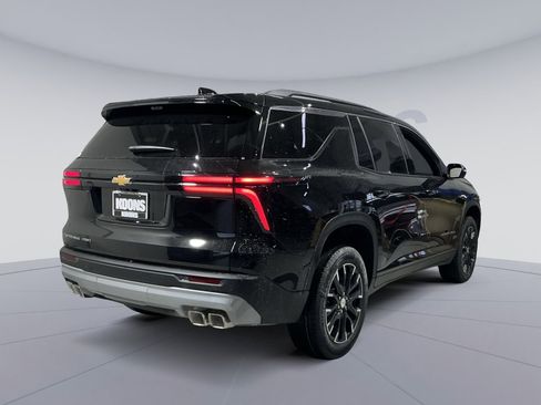 New 2026 Chevrolet Traverse LT image 16