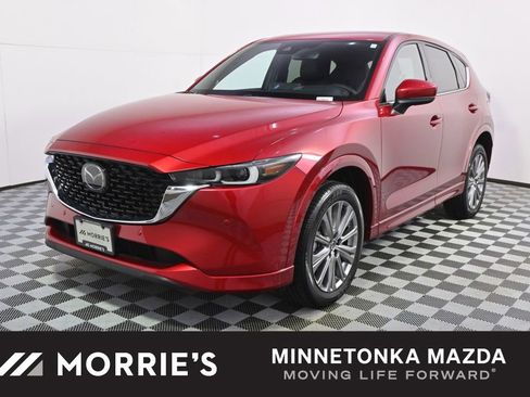 Used 2023 MAZDA CX-5 Signature AWD/4WD image 1